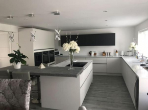 Lovely house, fantastic location